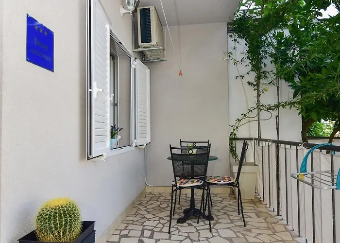 Apartamento Bernarda Makarska