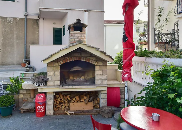 Bernarda Apartamento Makarska